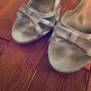 American eagle heels